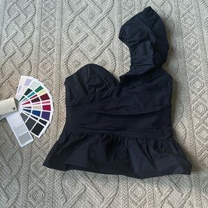 WINTERS - NWT WHBM Officer Blue One-Shoulder, Peplum Bustier Top. Size 10.